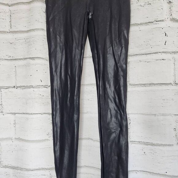 Spanx High Rise Faux Leather Leggings Size Small Solid Black Stretch - Picture 3 of 13